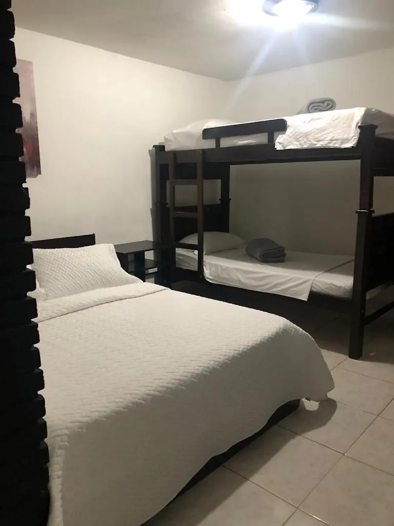 New Memphis Hostal Hotel Medellin