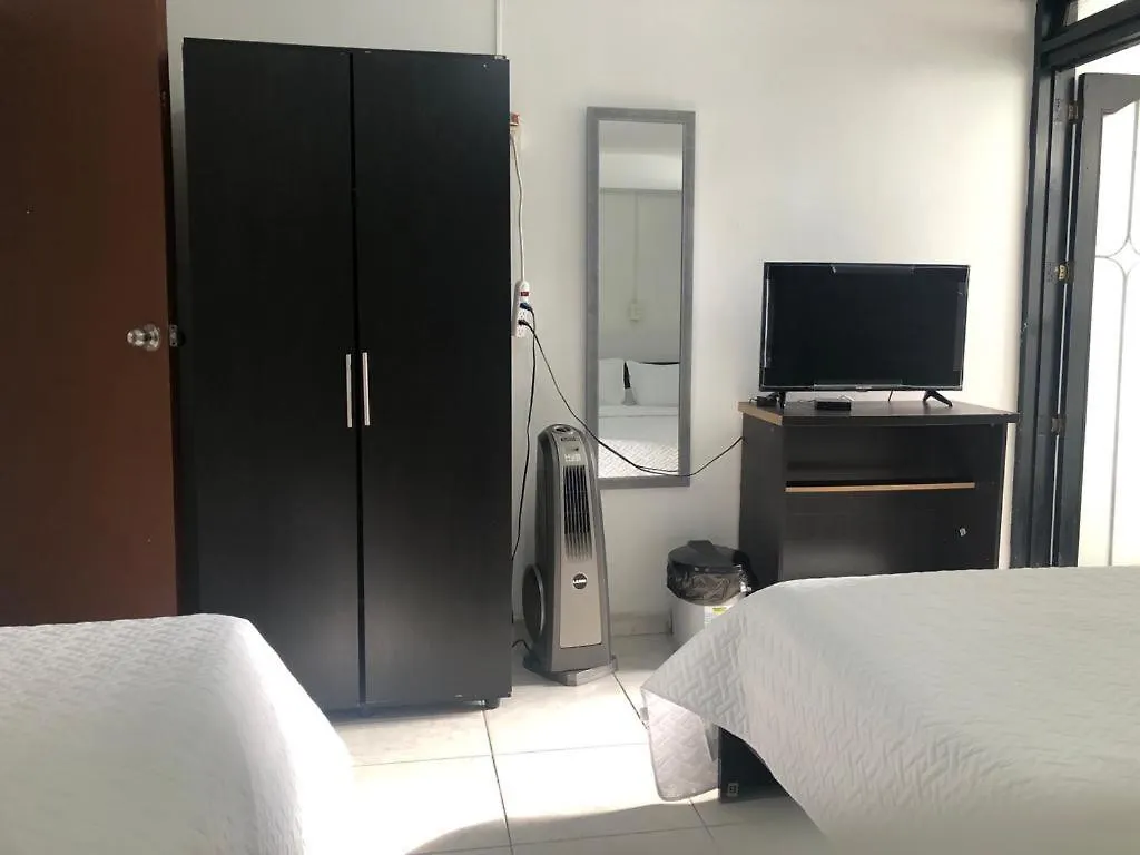 New Memphis Hostal Medellín Colombia