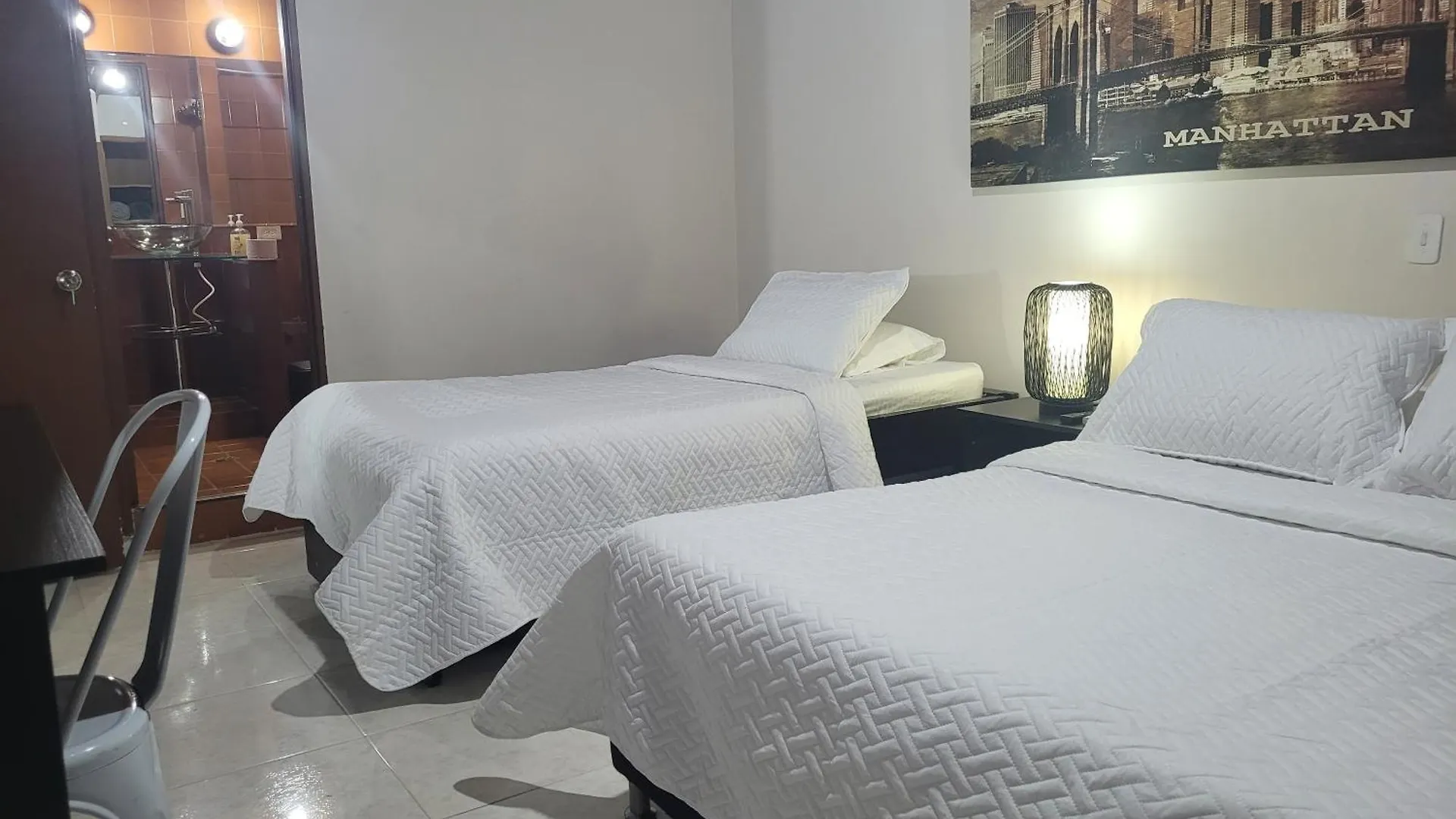 Hotel New Memphis Hostal Medellín