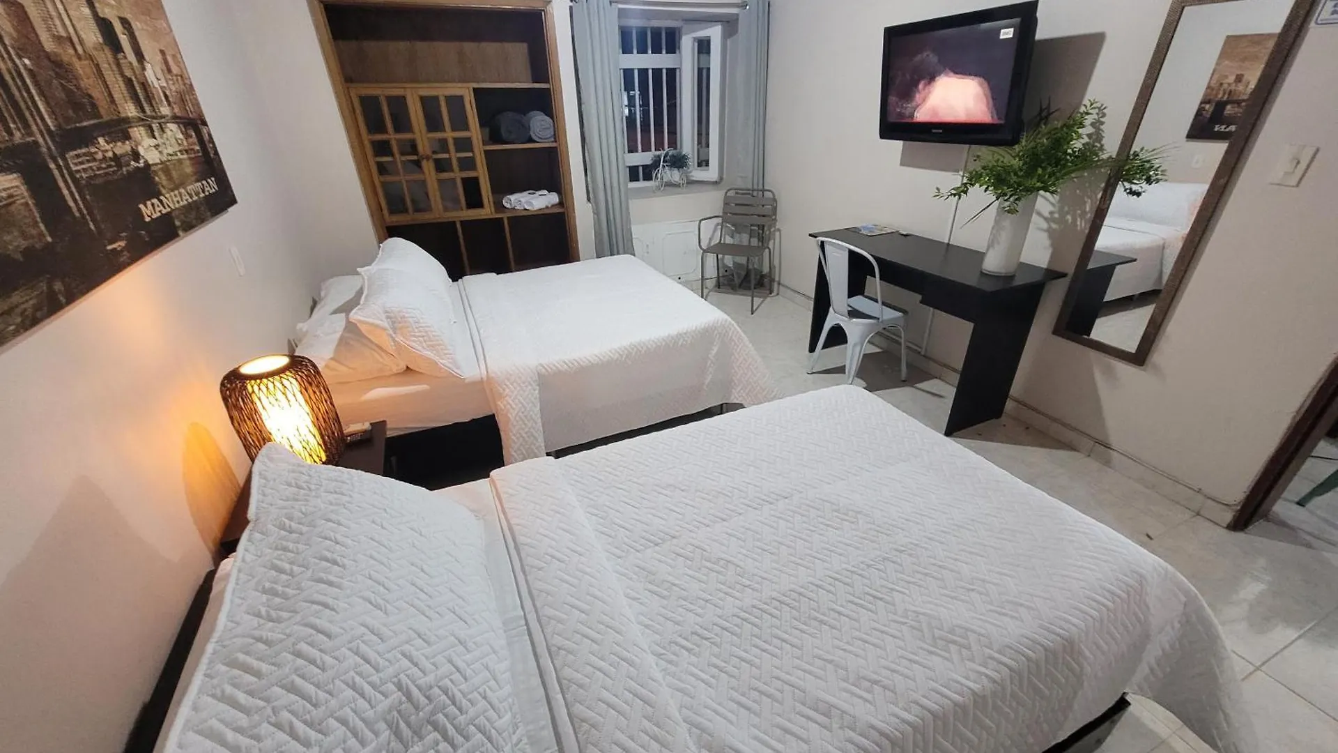 New Memphis Hostal Medellín Hotel