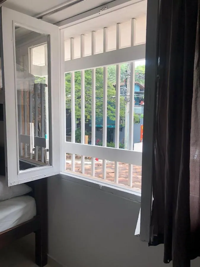 New Memphis Hostal Medellín 3*,  Colombia