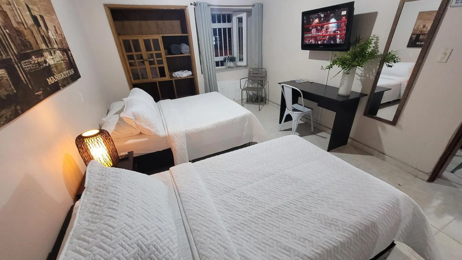 New Memphis Hostal Medellín Hotel